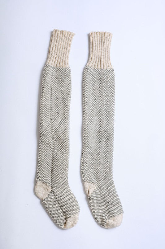 Leto Accessories knitted lounge socks in a soft beige and cream color for cozy indoor comfort