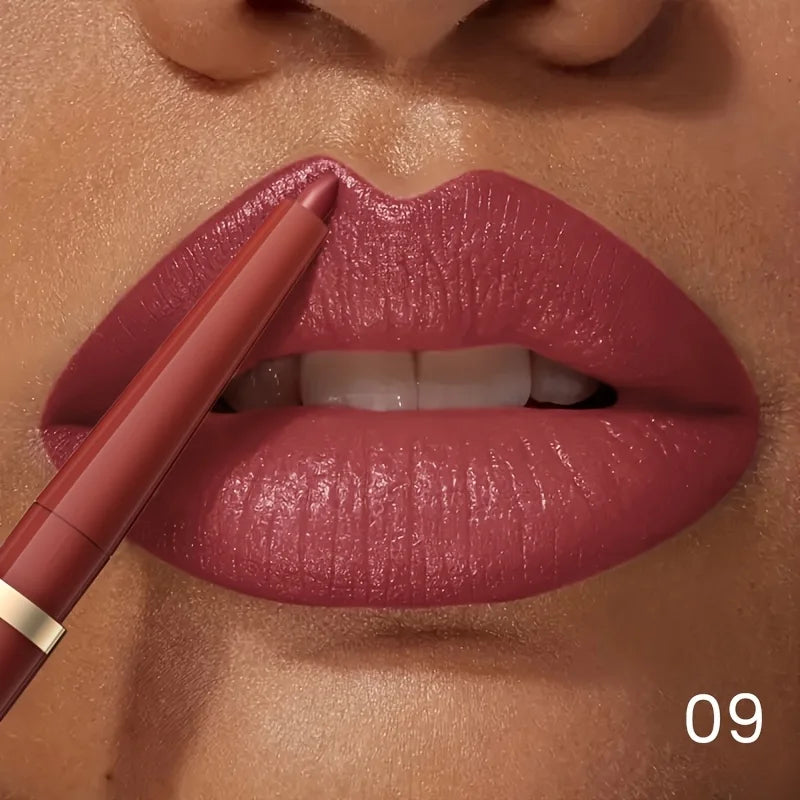 Lip liner enhancing lips with lip liner in soft berry shade