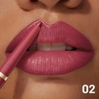 VacationGrabs lipstick and liner for defined lips with lip liner