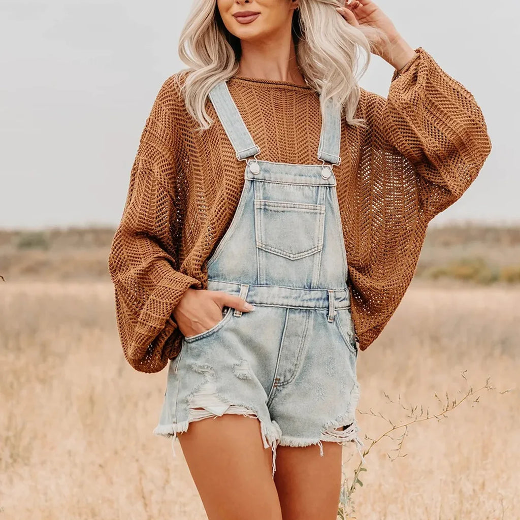 Ladies overalls denim in light blue with relaxed fit and pockets