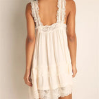 Women's cream lace-trimmed lake sleepwear for comfortable nights