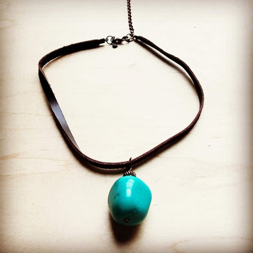 Stylish leather choker with African turquoise pendant for a chic and trendy accessory