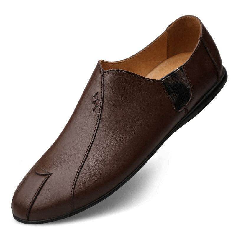 Elegant brown leather loafers for men with a sleek design and comfortable fit