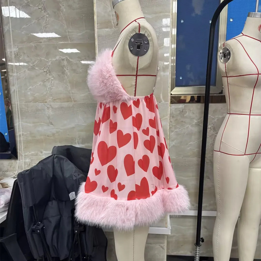 Women's pink heart-printed lingerie for women with fluffy trim