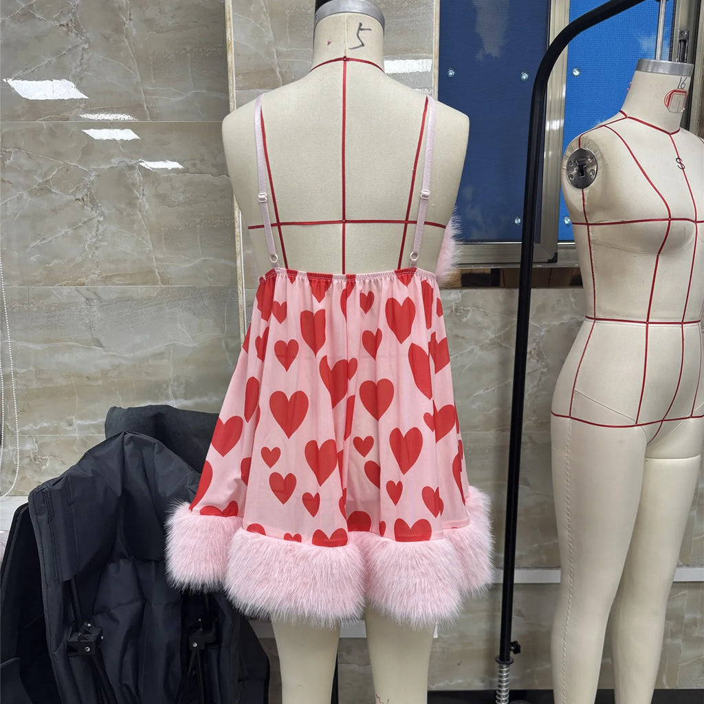 Women's pink heart-patterned dress with faux fur for lingerie for women