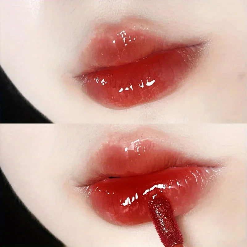 VacationGrabs red lip gloss for a glossy, vibrant look