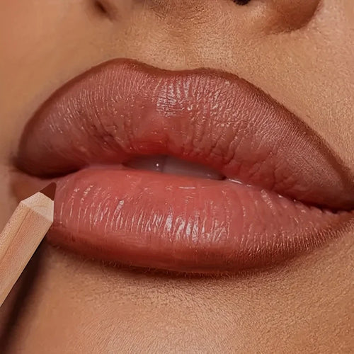 Lip pencil liner in nude shade for precise lip definition