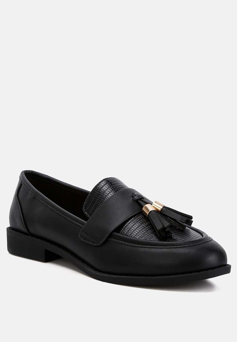 Women's black leather loafers with tassels for stylish comfort