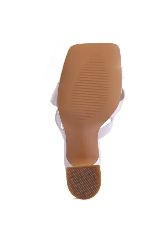 Women's white intertwined toe ring heeled sandals for stylish occasions
