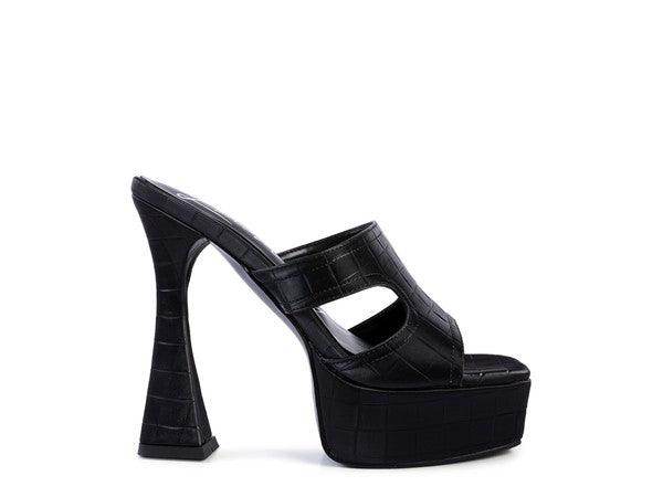 Rag Company Black Heels with Platform Design, perfect stylish vacation footwear