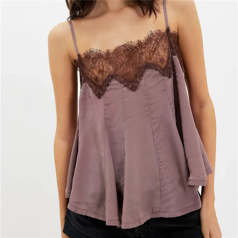 Women's long sleeveless blouse in mauve with lace detail, perfect for casual wear