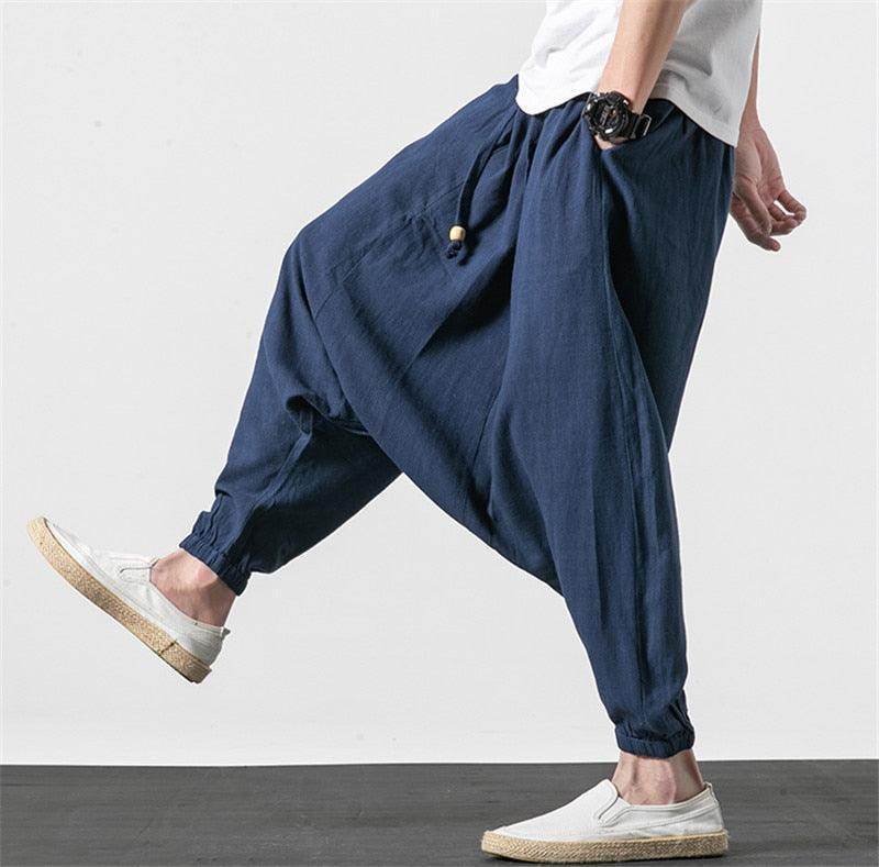 Loose fit mens vacation pants in navy blue with elastic cuffs for comfort and style
