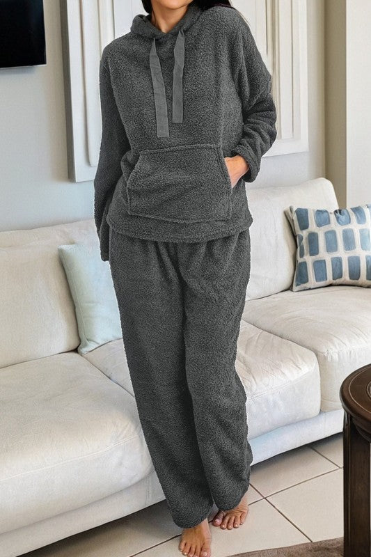 Women's gray loungewear set, soft fleece for cozy relaxation