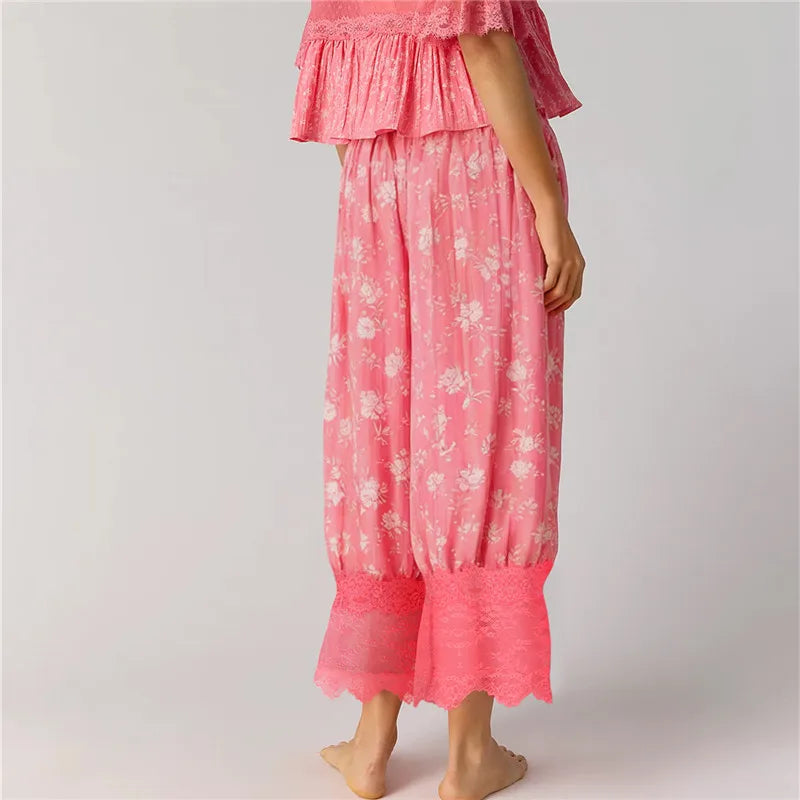 Women's pink loungewear set with floral design for relaxed comfort