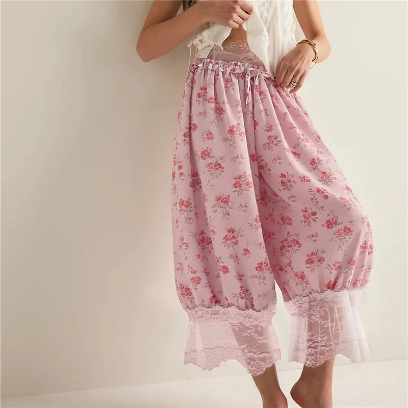 Women's floral loungewear set, light fabric for relaxation
