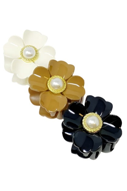 Women's Accessories - Hair Loved By Coco Flower Hair Claw Set