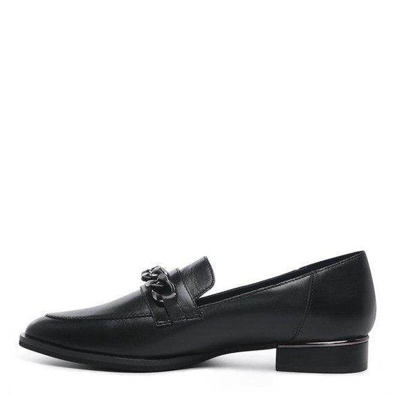 Rag Company luxury leather loafers in black with a chic design and a low block heel