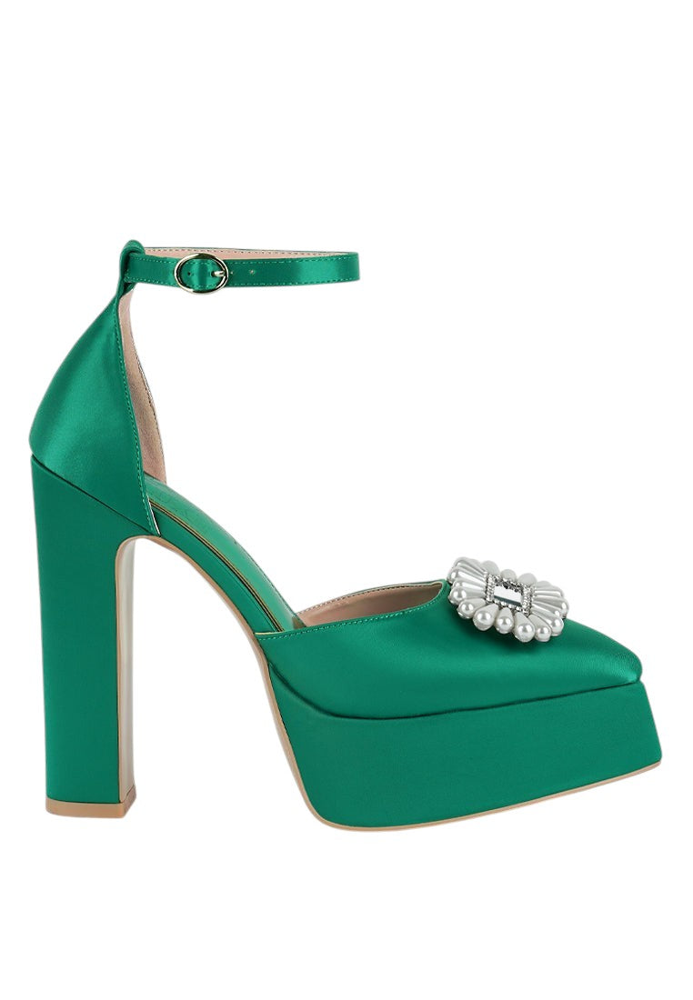 Maeissa Pearls Brooch Detail Platform Block Heel Sandals