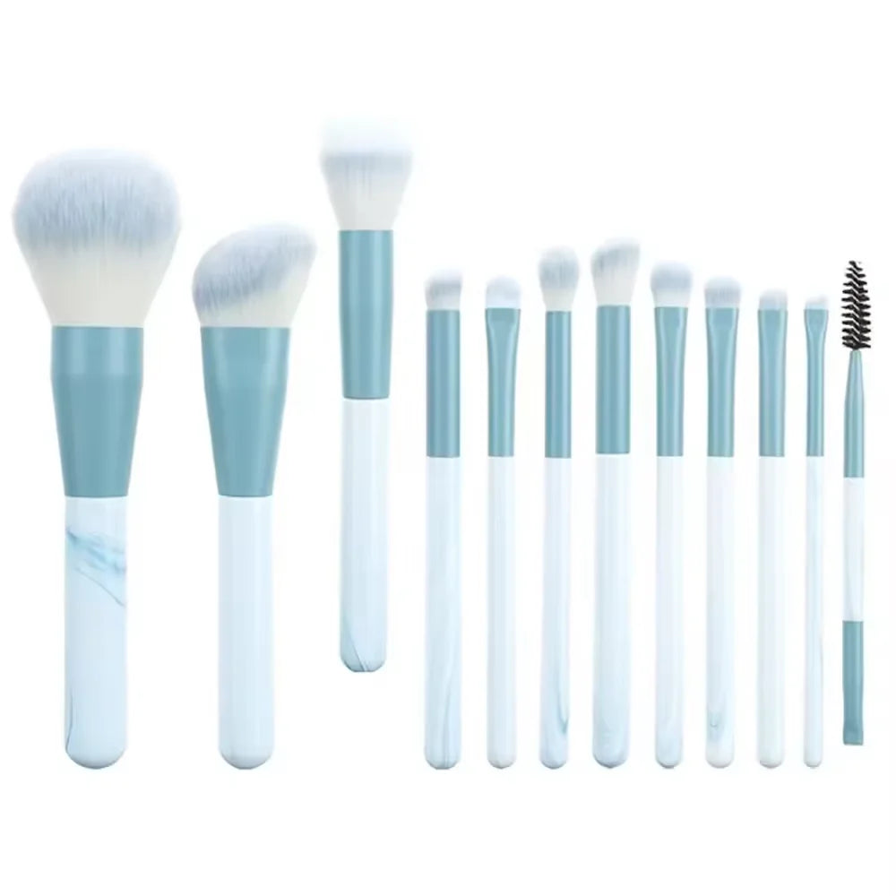 13-piece makeup brush set with soft travel toiletry case (photo 9 of 10)