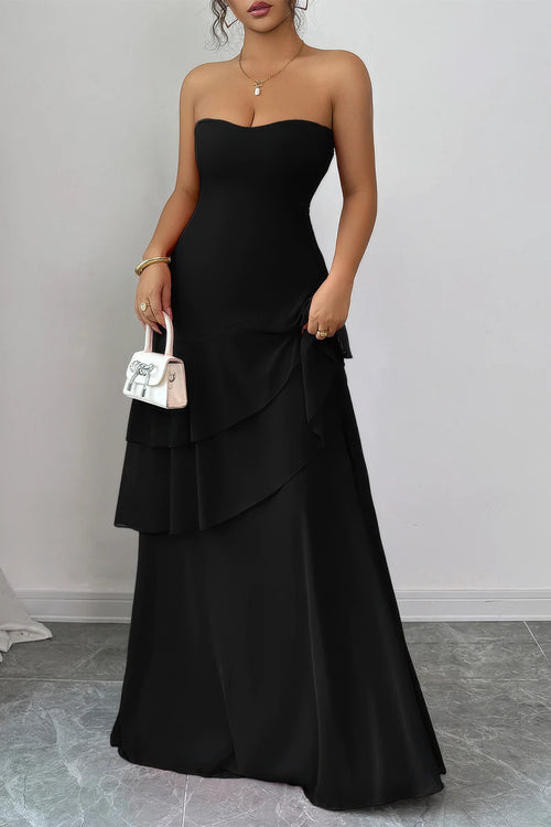 Elegant black strapless evening gown and maxi dress for formal occasions
