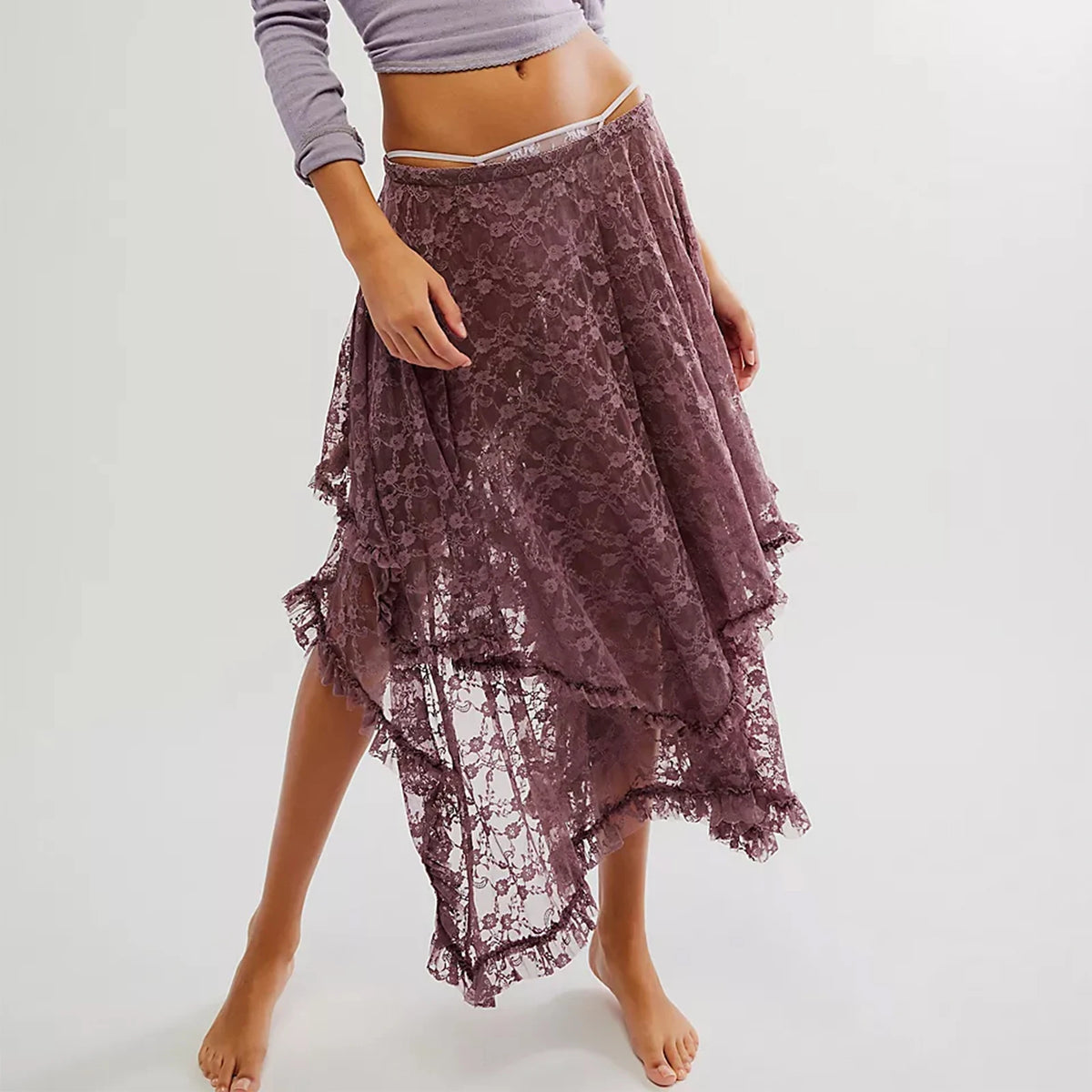 Women's lace maxi skirt in mauve, perfect for summer outings