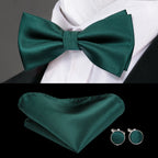 Mens bow tie in teal ribbed silk, ideal for formal occasions