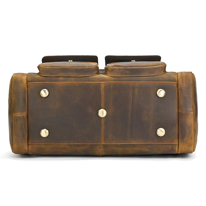 Men's duffle bag in vintage brown leather, perfect for travel