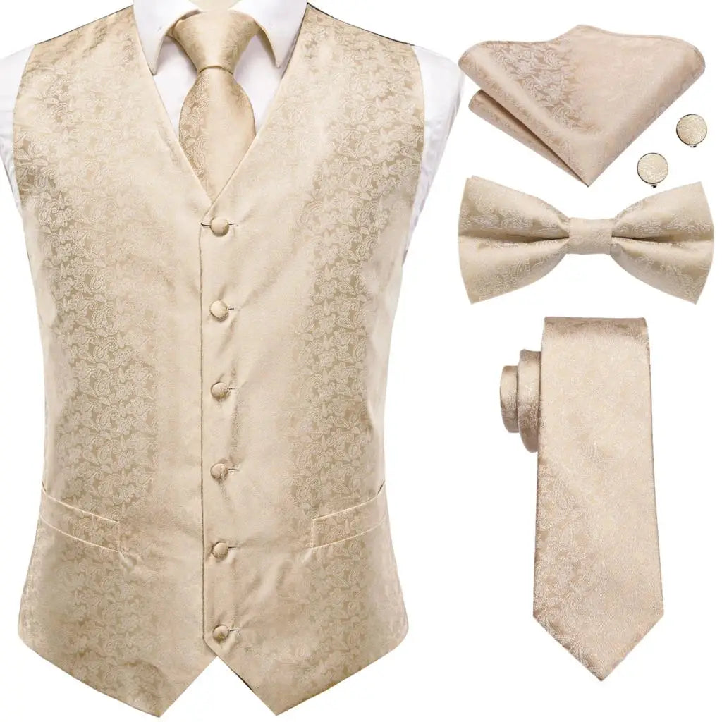 Men's cream suit vest set, elegant design for formal occasions