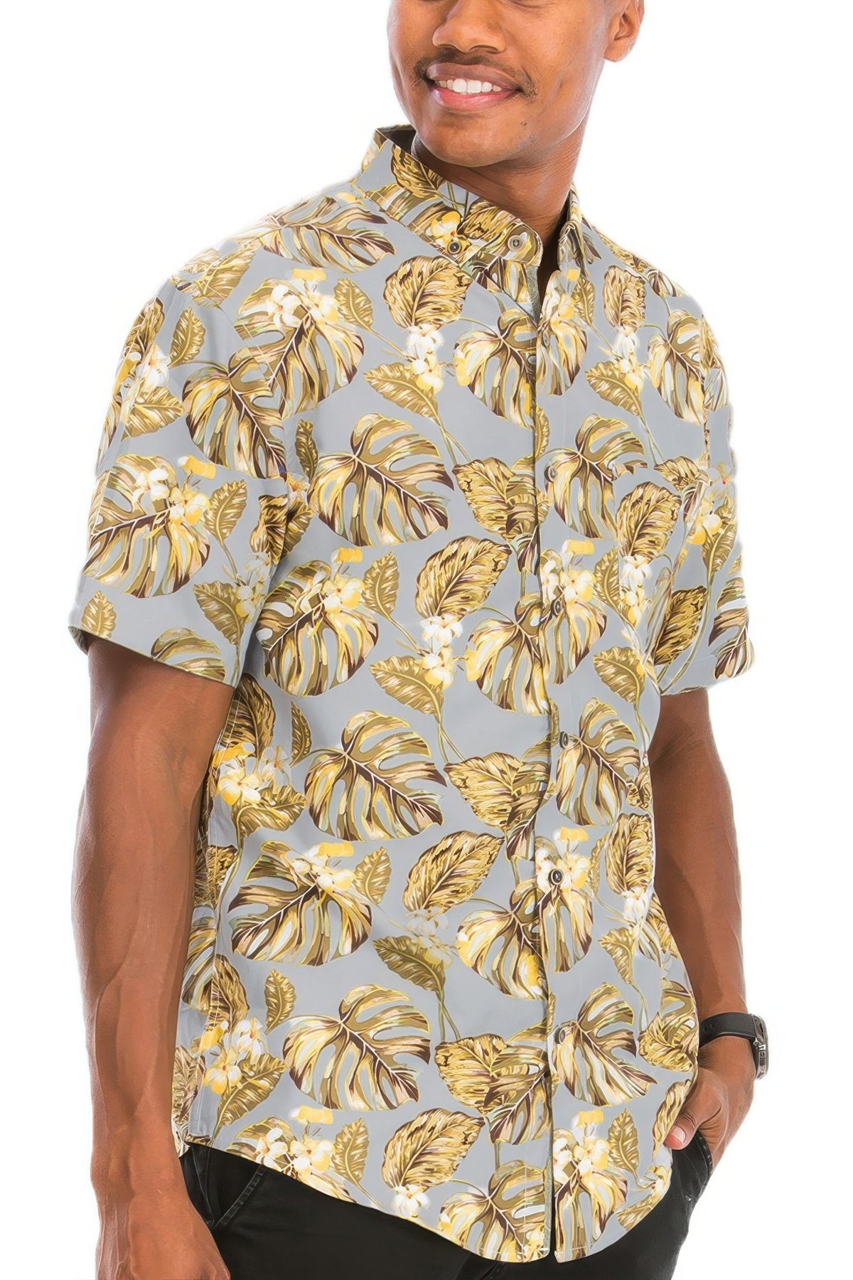 Men's Hawaiian print vacation shirt, back view