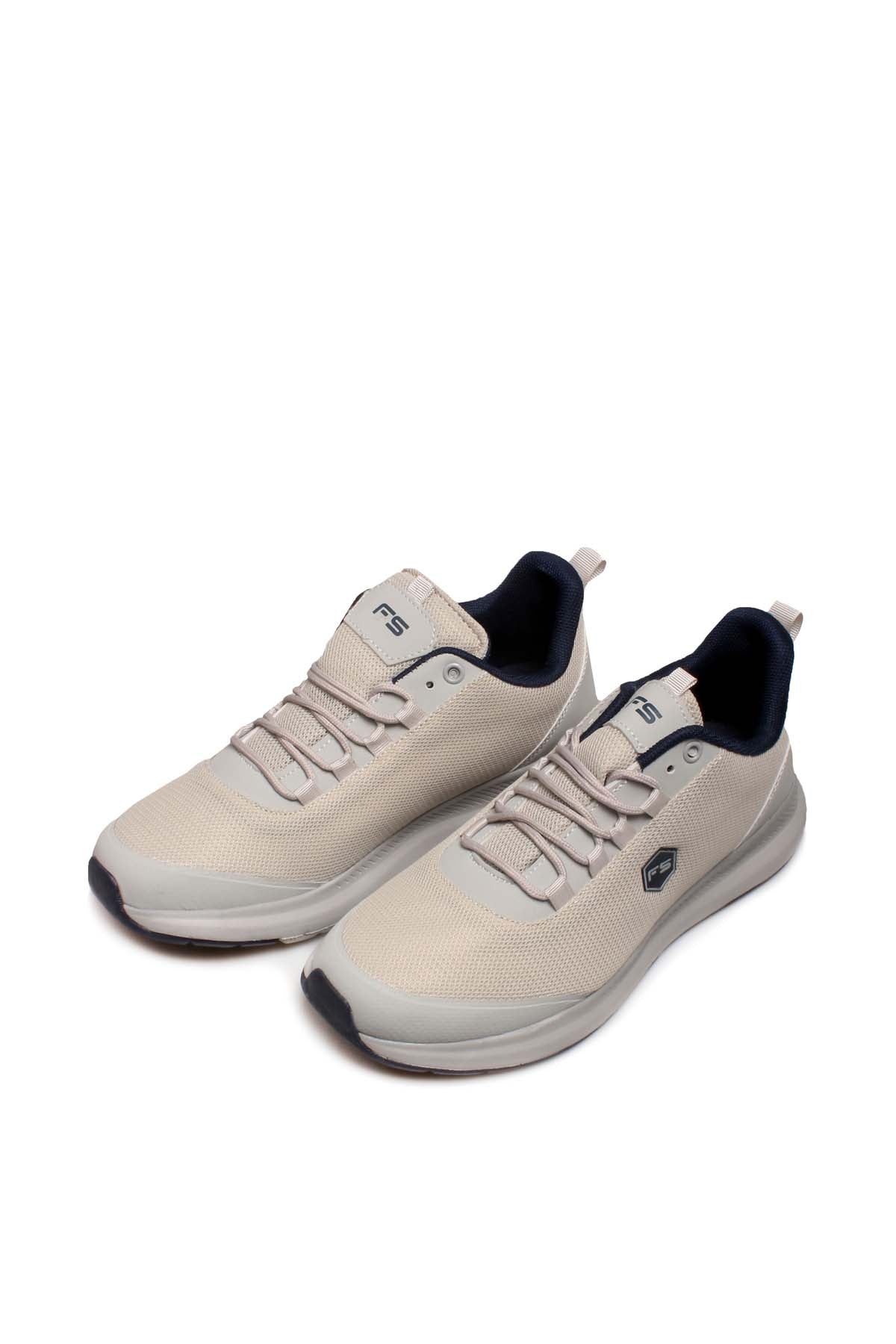 Men's Light Gray Athletic Sneakers with Navy Accents – close up view