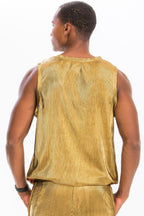 Fabric detail on men's metallic flick tank top