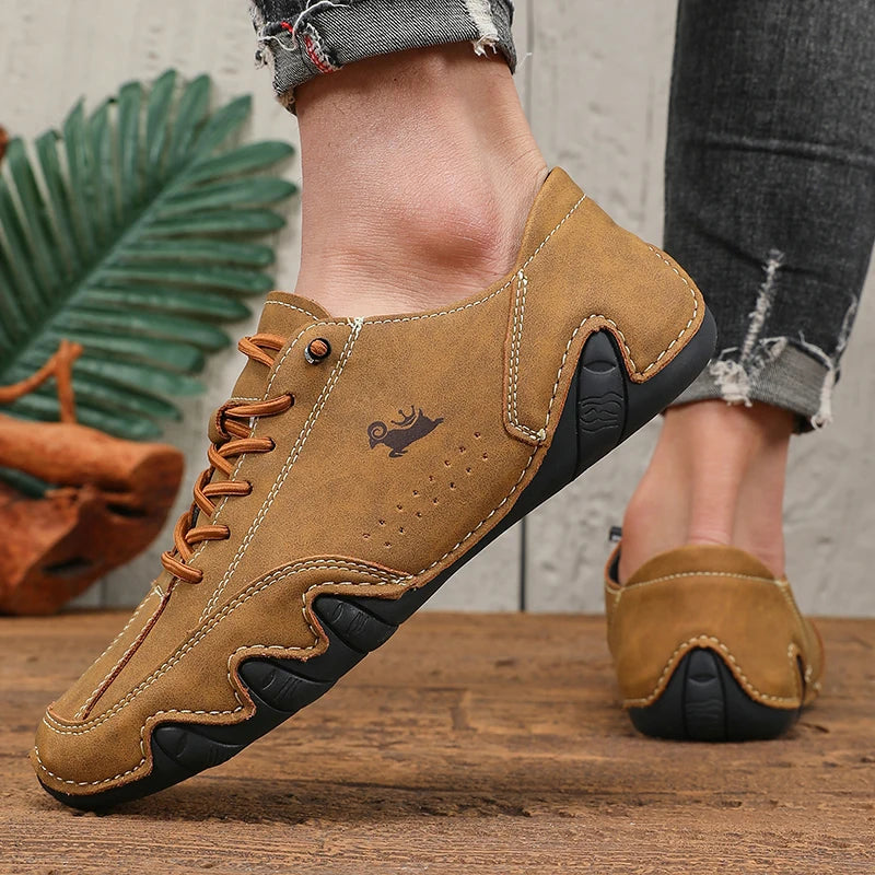 Men's shoes in brown leather, comfortable for casual outings