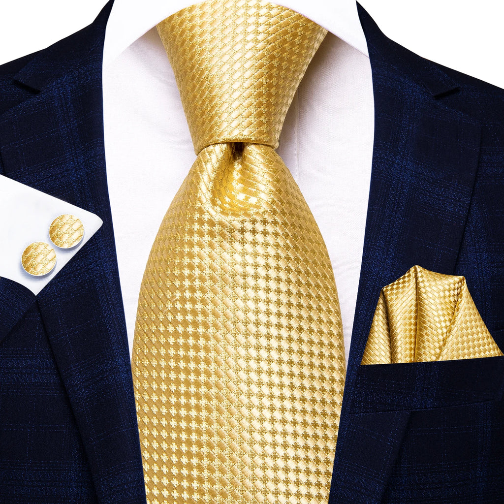 Men's gold necktie in textured fabric for formal occasions
