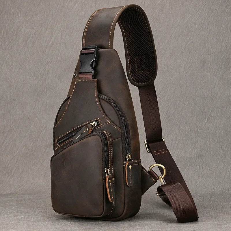 Men's vintage chest bag in brown leather for casual outings