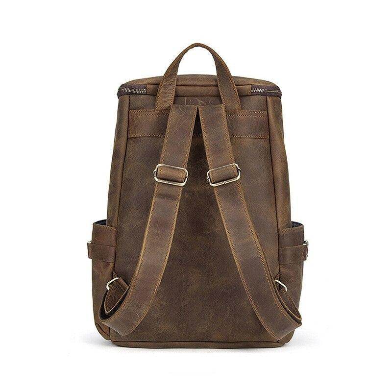 Mens vintage leather backpack with adjustable straps and sturdy design for everyday use