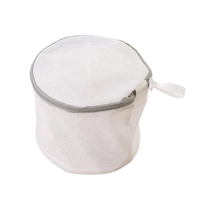 White mesh bag laundry for delicate items, breathable and durable