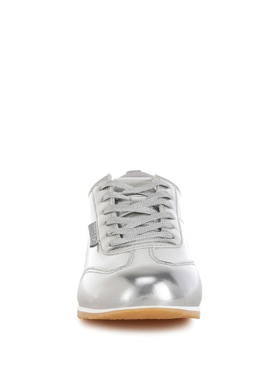 Women's metallic faux leather sneakers in silver for casual wear