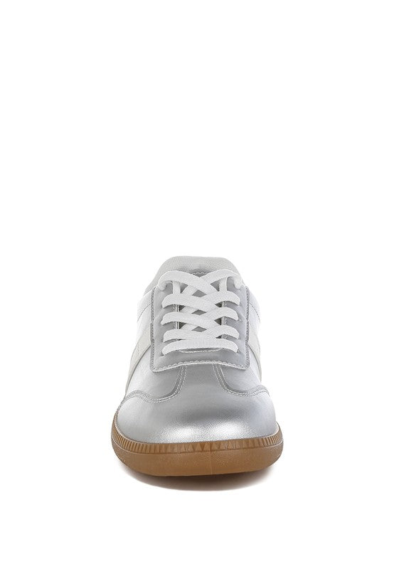 Women's metallic lace-up sneakers in silver with a comfortable fit