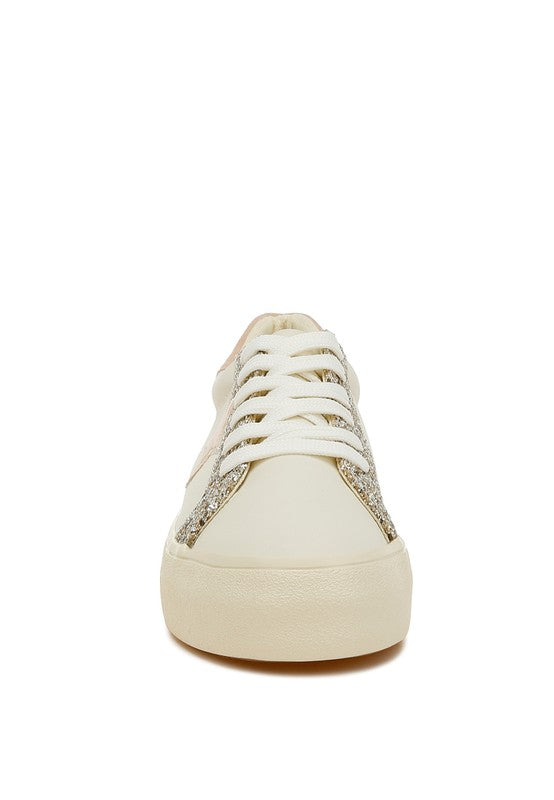 Women's metallic star glitter sneakers in white for casual wear