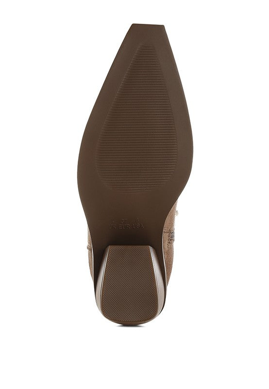 Sole of Rag Company microfiber Chelsea boots for men with a durable rubber grip for enhanced traction