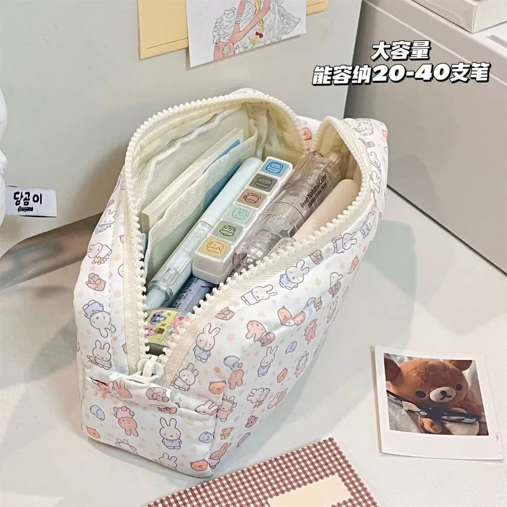 Miffy kawaii makeup case for lipstick and cosmetics storage (photo 2 of 5)