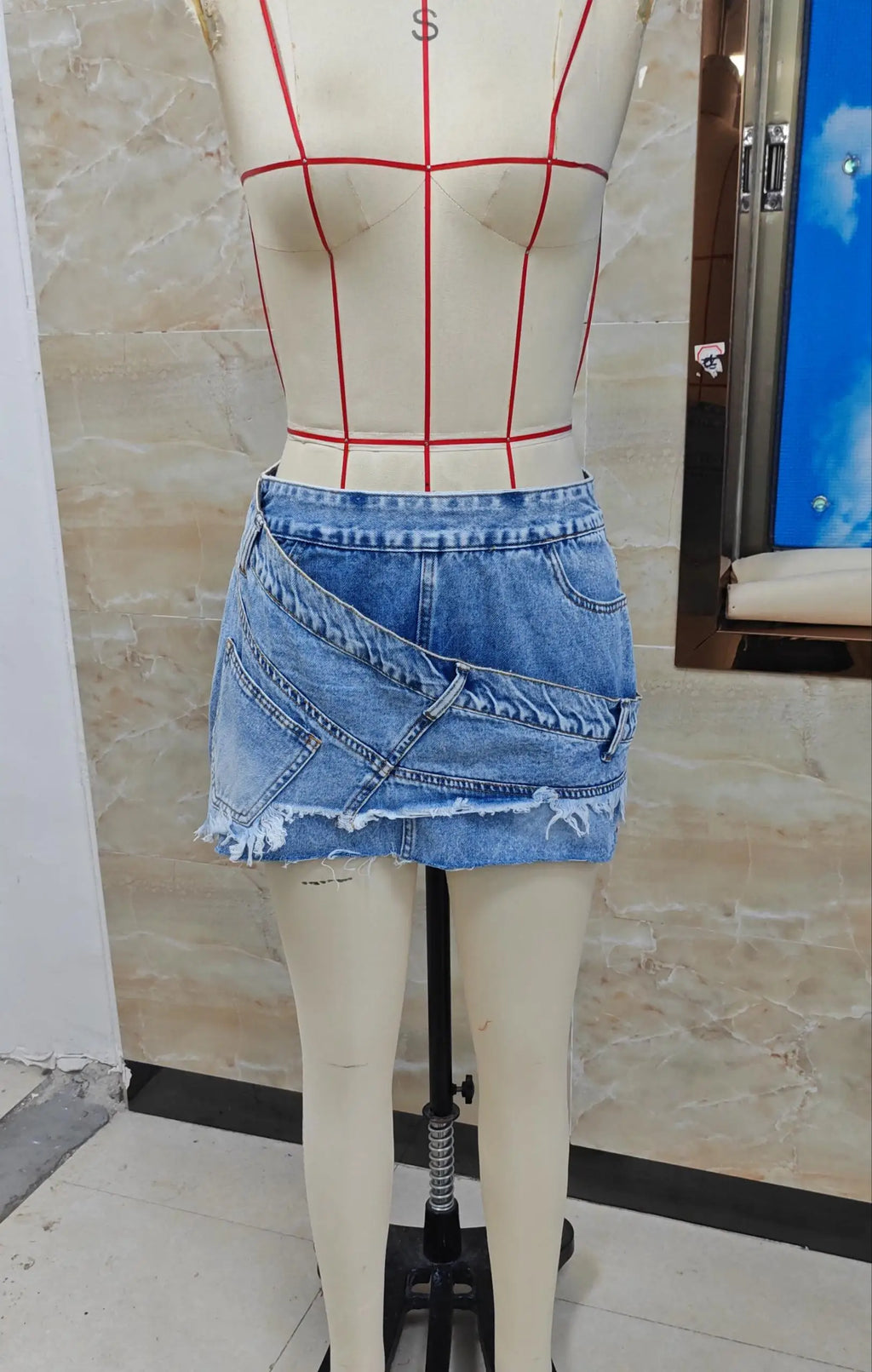 Women's mini skirt denim, casual and stylish for summer outings