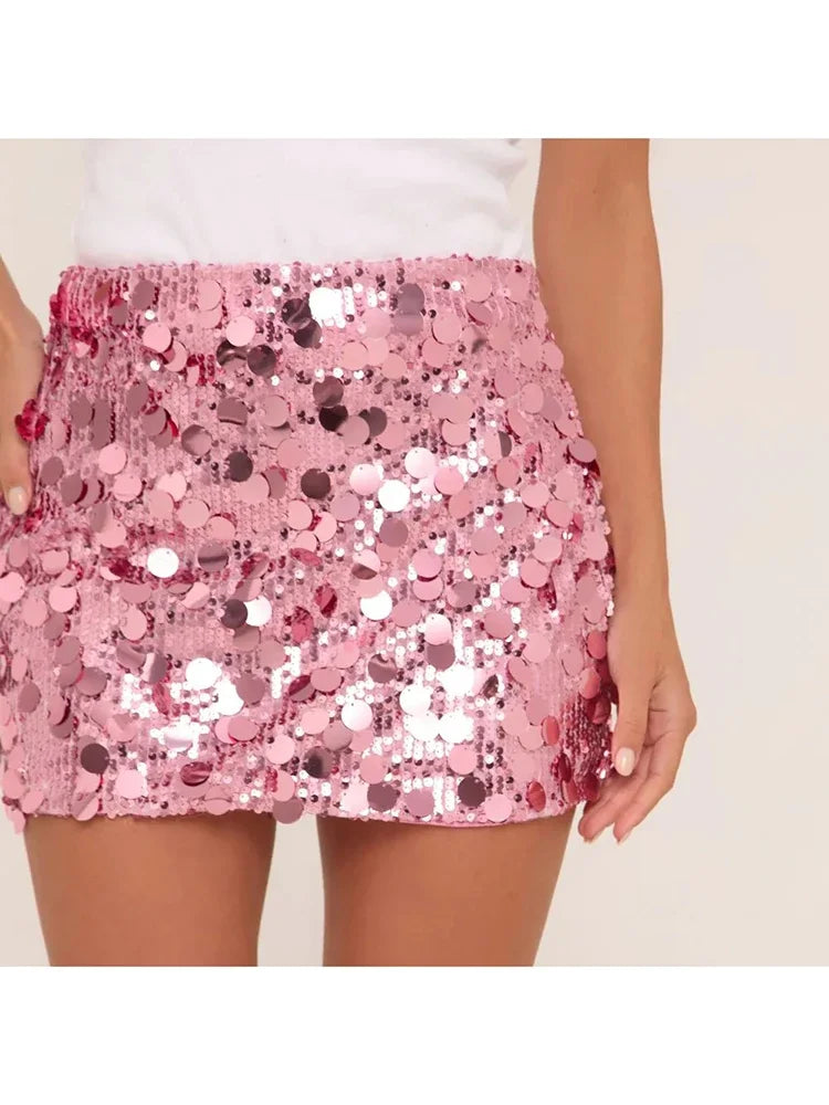Pink sequin mini skirt, stylish for summer parties