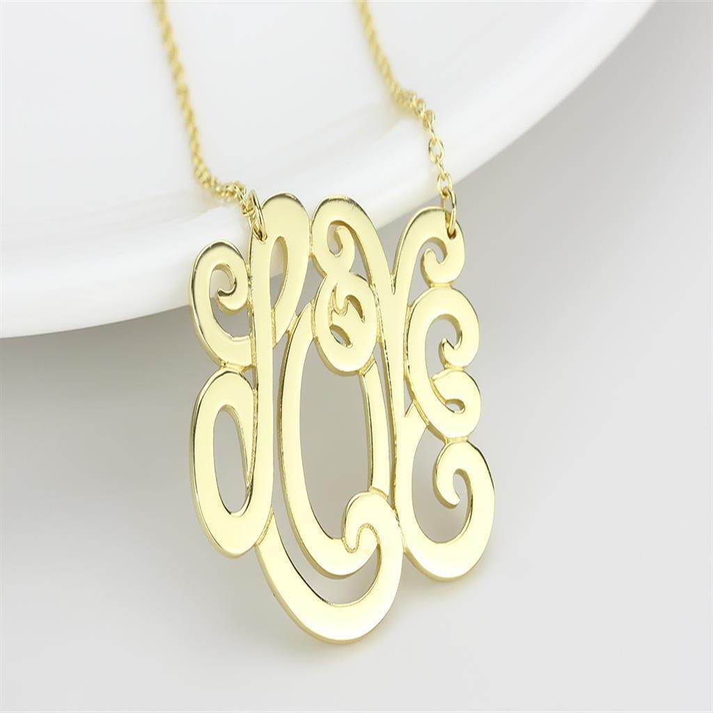 Stylish gold minimalist fashion necklace with a decorative love pendant for trendy women