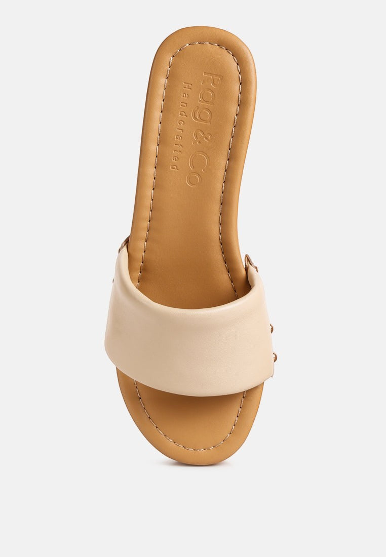 Sandales Minny en cuir à talons texturés, à enfiler