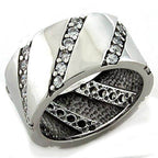 Modern silver ring for women with a zigzag design and sparkling crystals