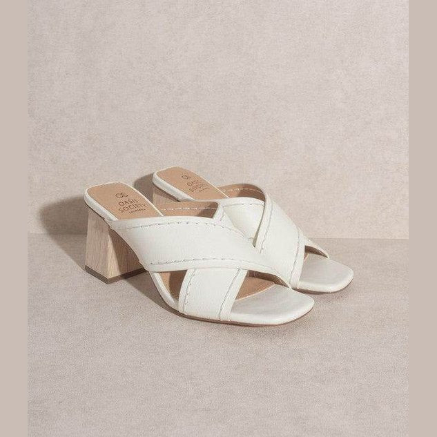 Oasis Society Women's Summer Vacation Sandals with Cross-Strap Design and Chunky Heel