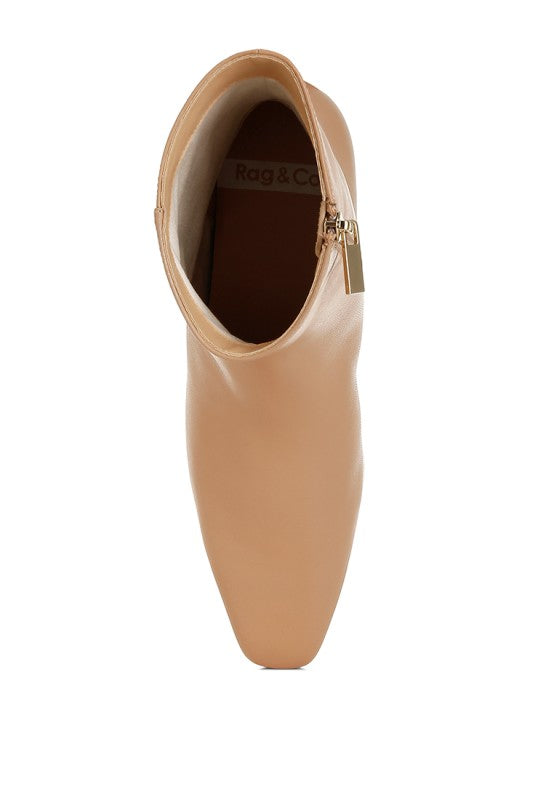 Rag Company Obita leather boots for vacation in tan with a sleek design and side zipper