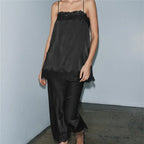 Women's black satin skirt, perfect for an outfit tea party