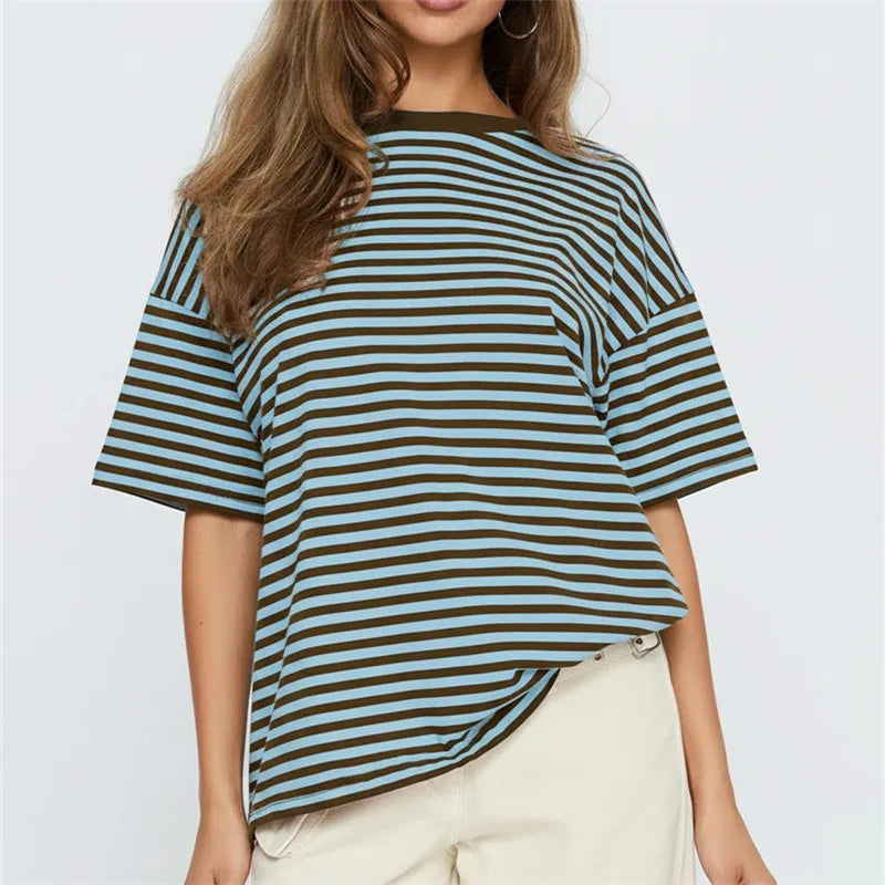 Oversized t-shirt in blue and brown stripes for casual wear